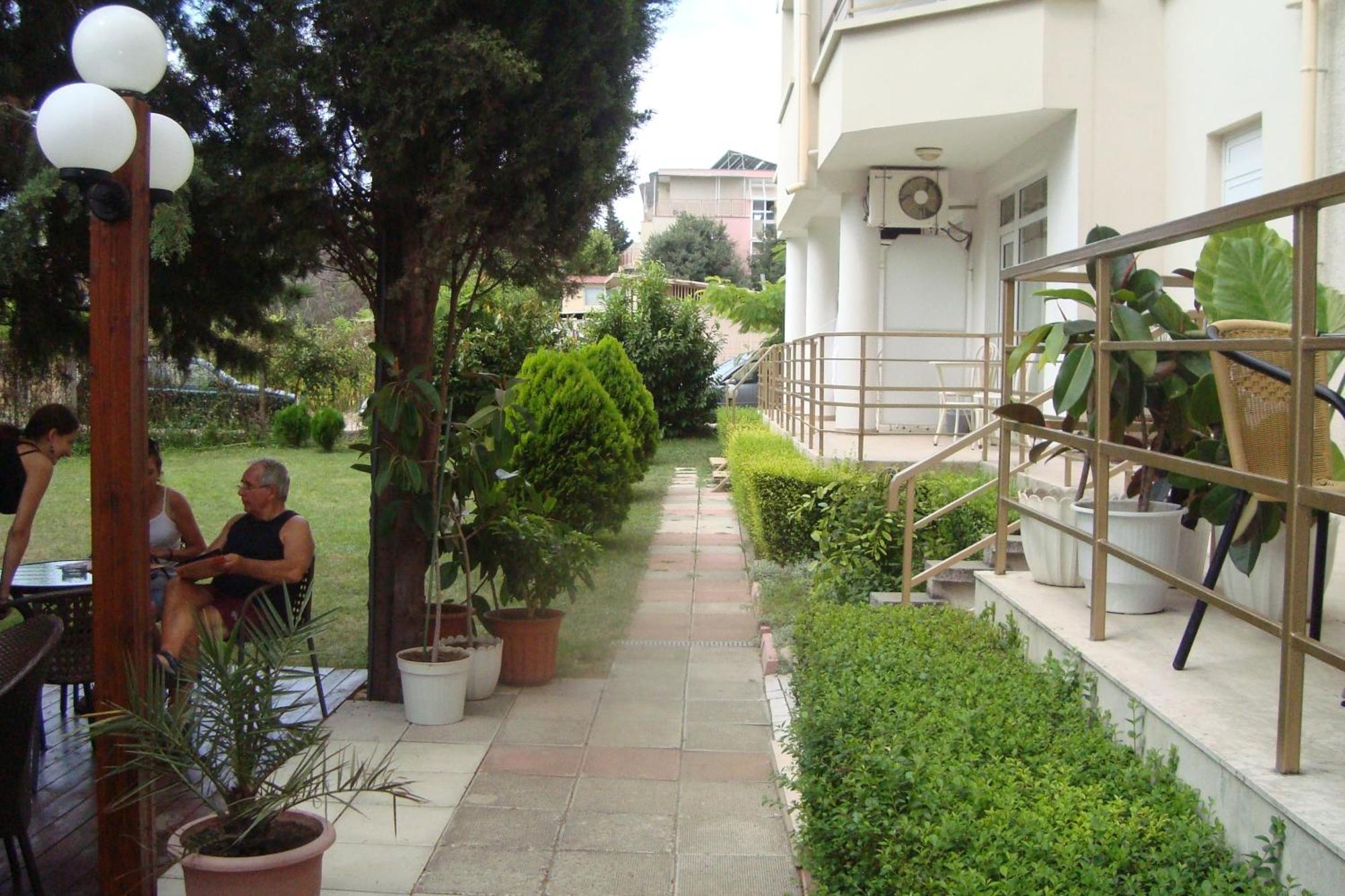 Hotel Astra Rawda Exterior foto