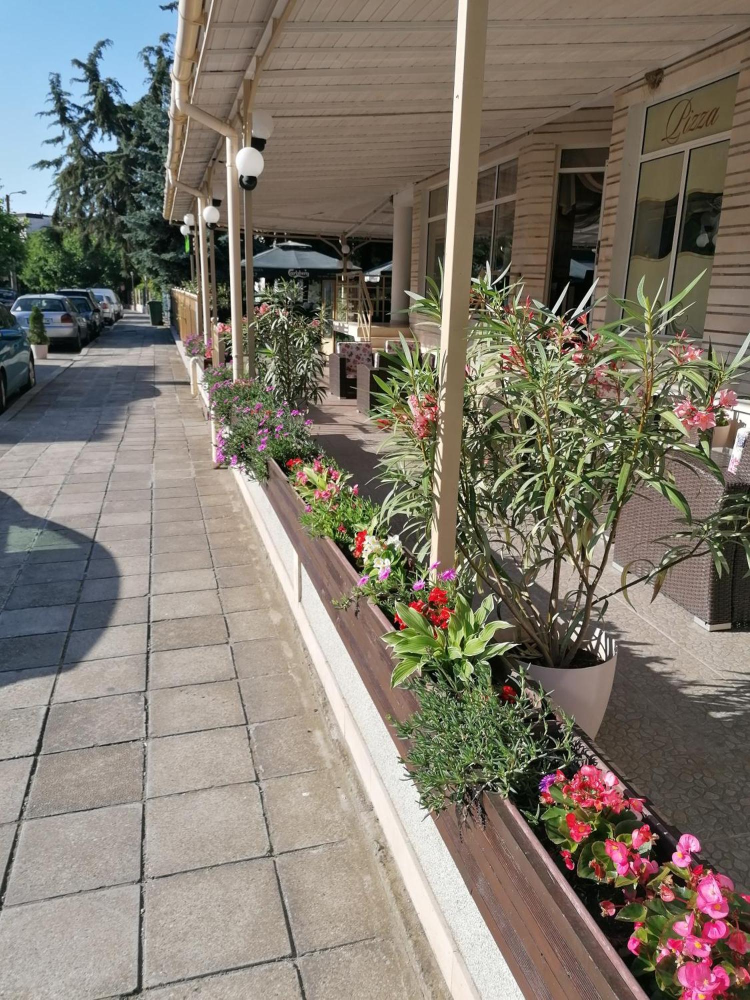 Hotel Astra Rawda Exterior foto