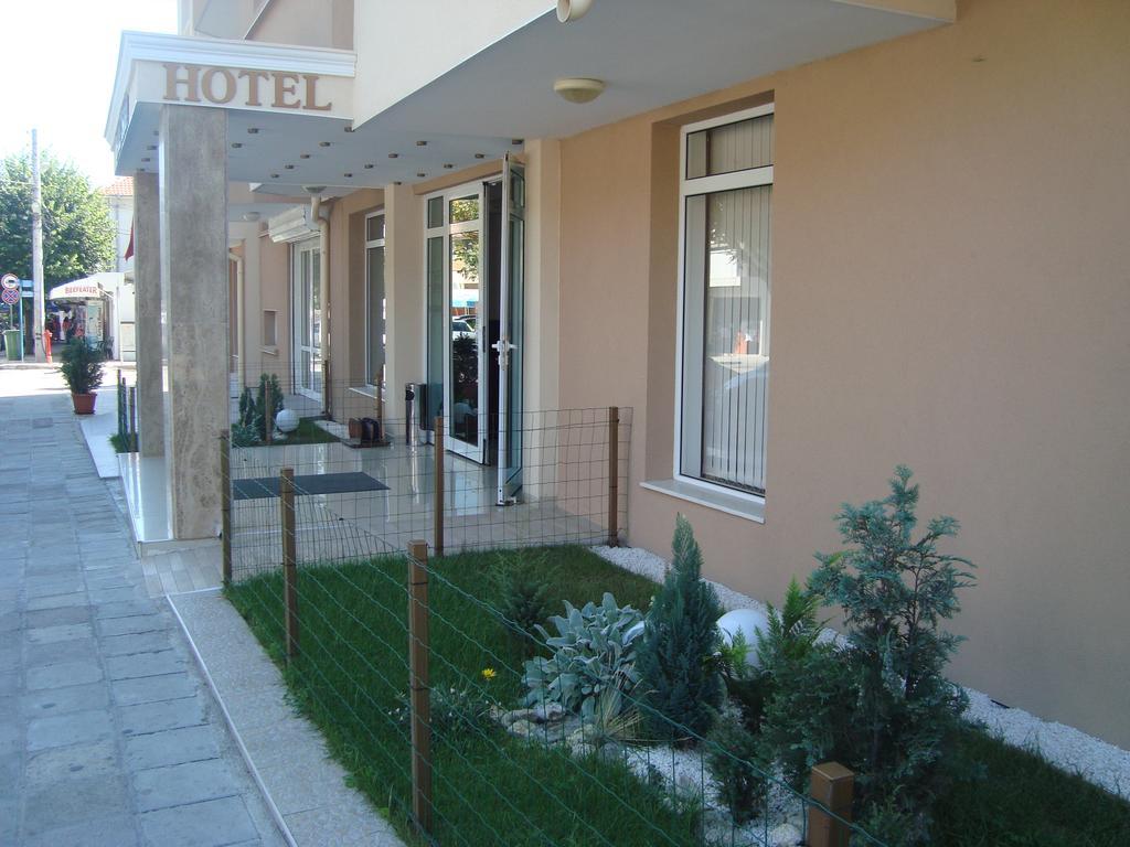 Hotel Astra Rawda Exterior foto